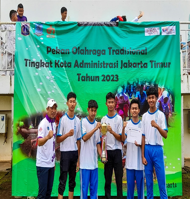 Juara 2 Lomba Dagongan pada Pekan Olahraga Tradisional Tingkat Kota Administrasi Jakarta Timur