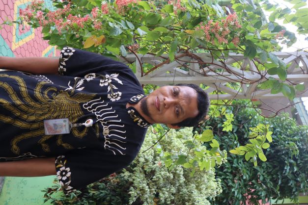 SANTOSA, S.Pd.